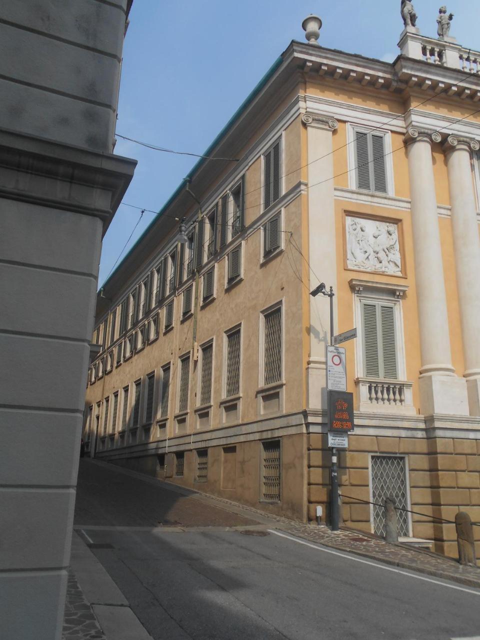 Jackie O' A La Maison Bérgamo Exterior foto